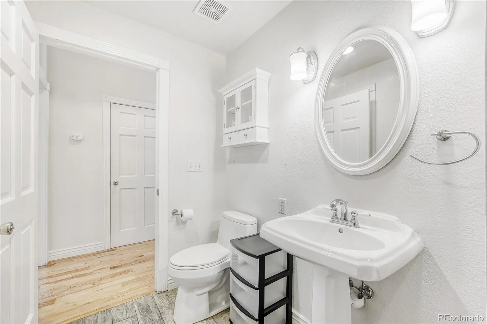 800 E 18th Avenue #107 Denver CO 80218 MLS #REC8828418 06032026223200 1600 26