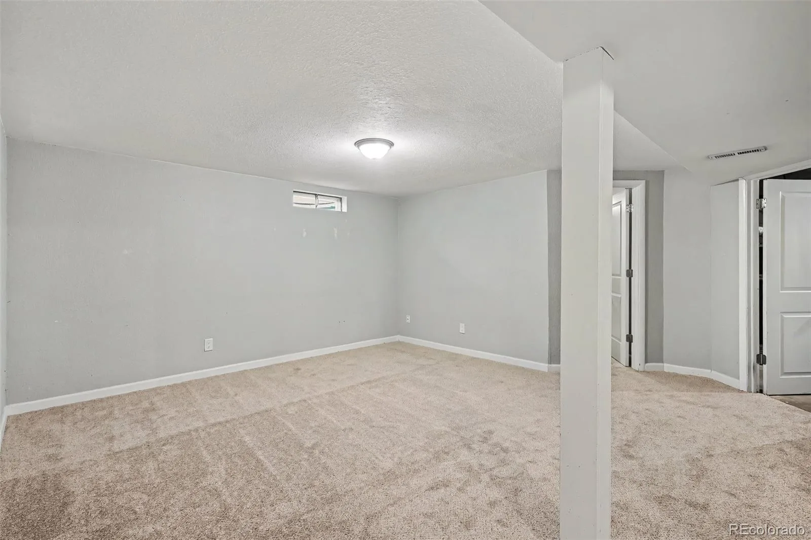 661 E Fremont Avenue Littleton CO 80122 | MLS #REC8830710 07292026002823 1600 21