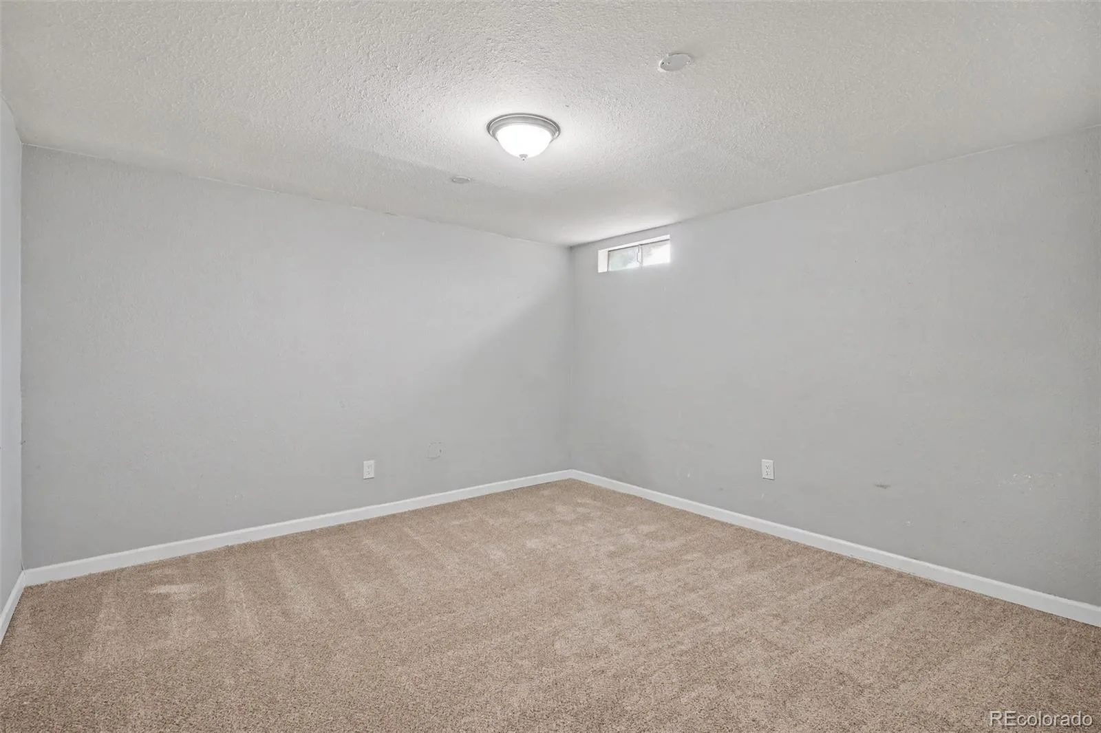 661 E Fremont Avenue Littleton CO 80122 | MLS #REC8830710 07292026002823 1600 24