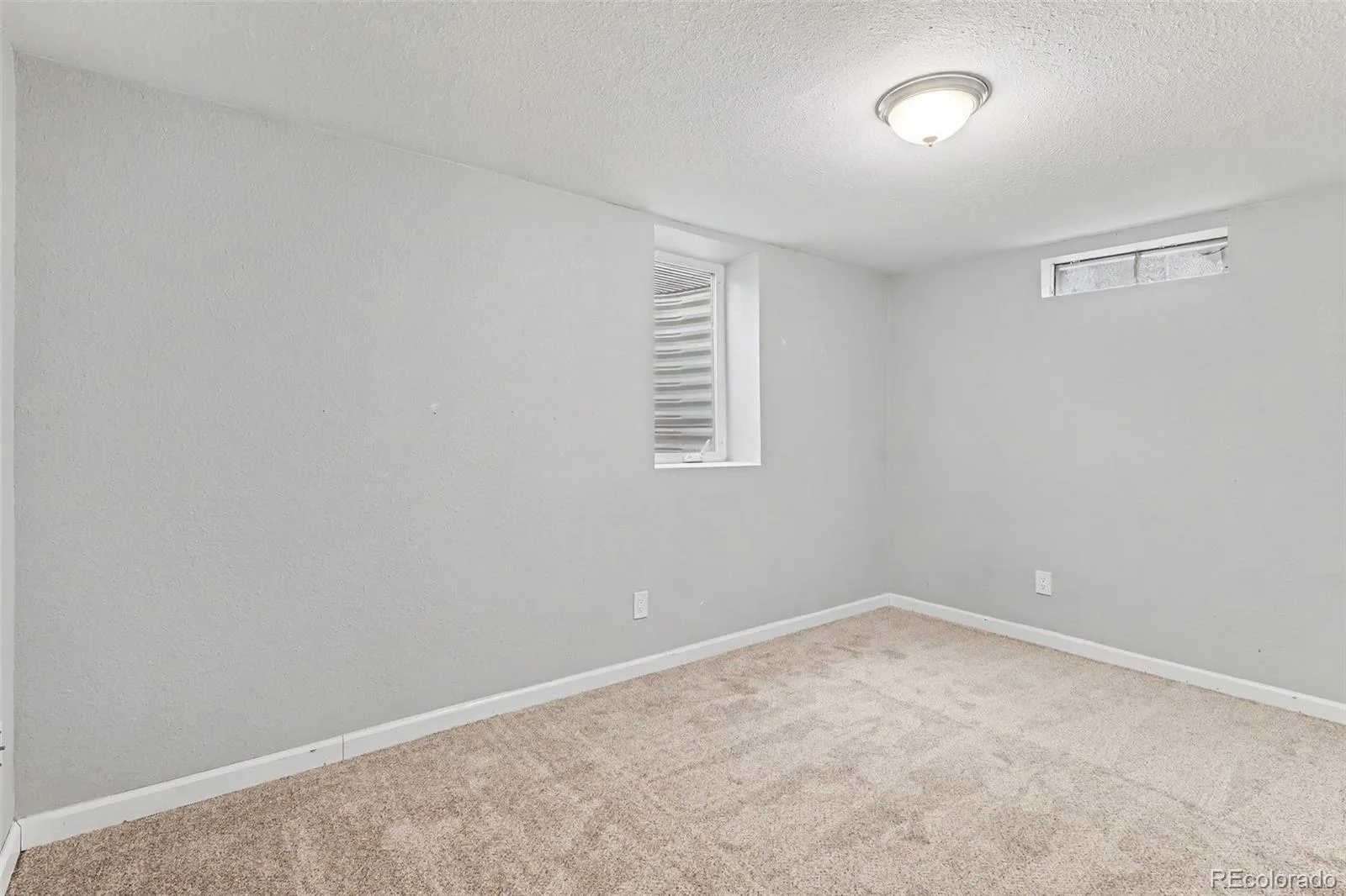 661 E Fremont Avenue Littleton CO 80122 | MLS #REC8830710 07292026002823 1600 25