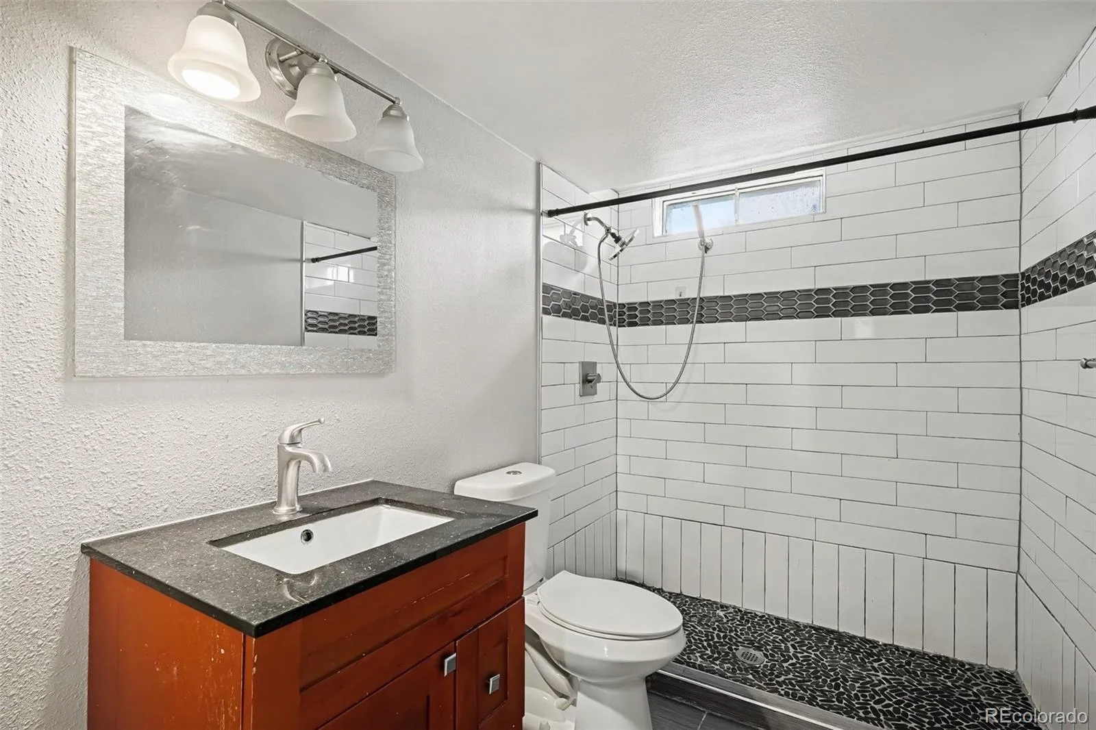 661 E Fremont Avenue Littleton CO 80122 | MLS #REC8830710 07292026002823 1600 26