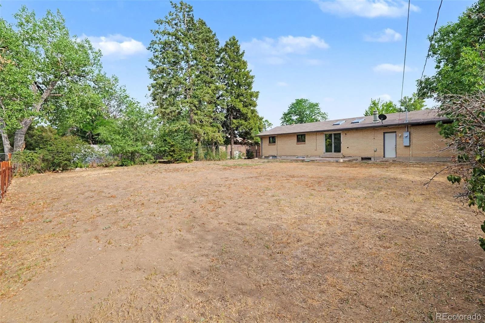 661 E Fremont Avenue Littleton CO 80122 | MLS #REC8830710 07292026002823 1600 29