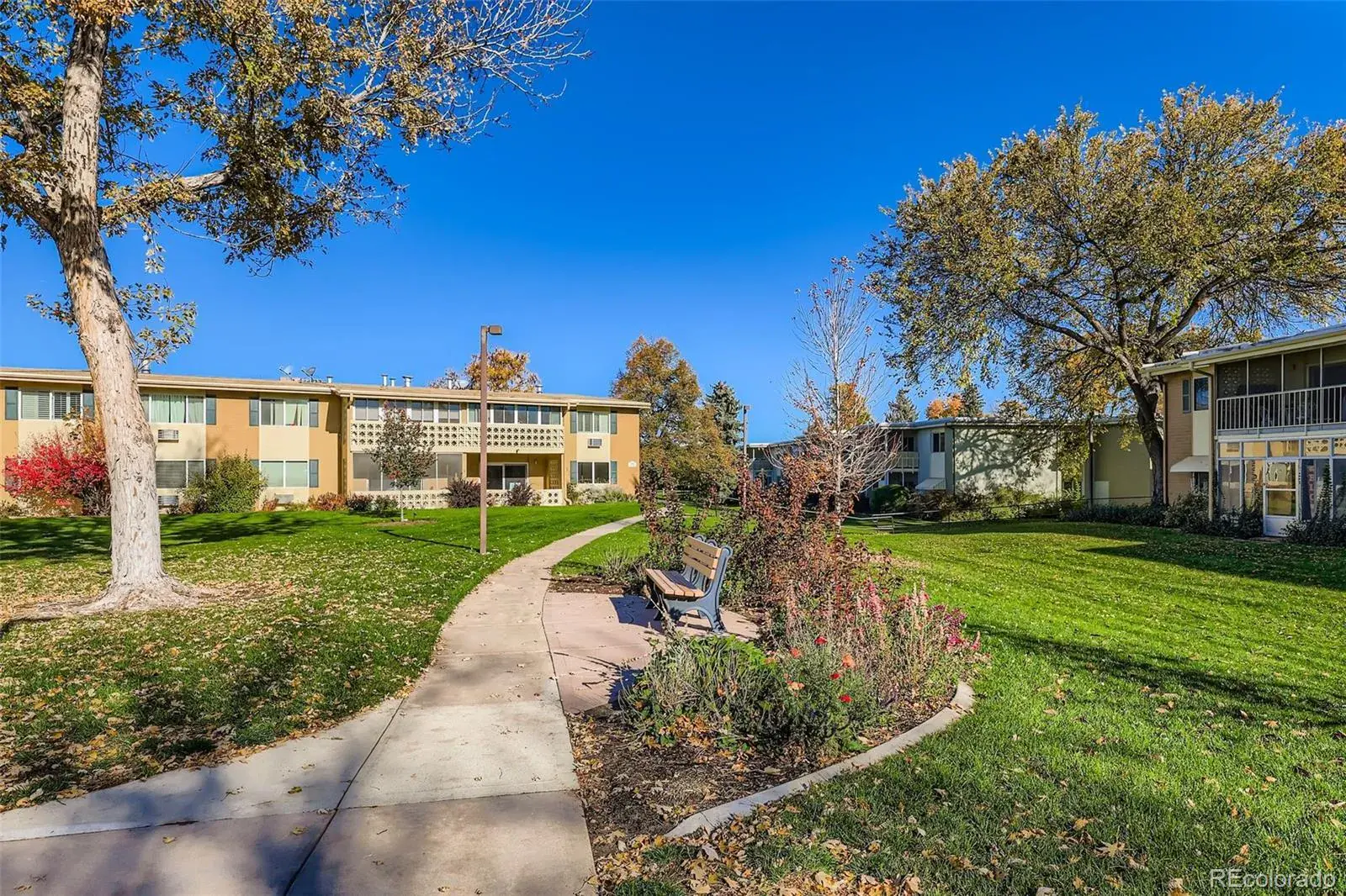 740 S Alton Way #2B Denver CO 80247 MLS #REC8830949 01012026203254 1600 3