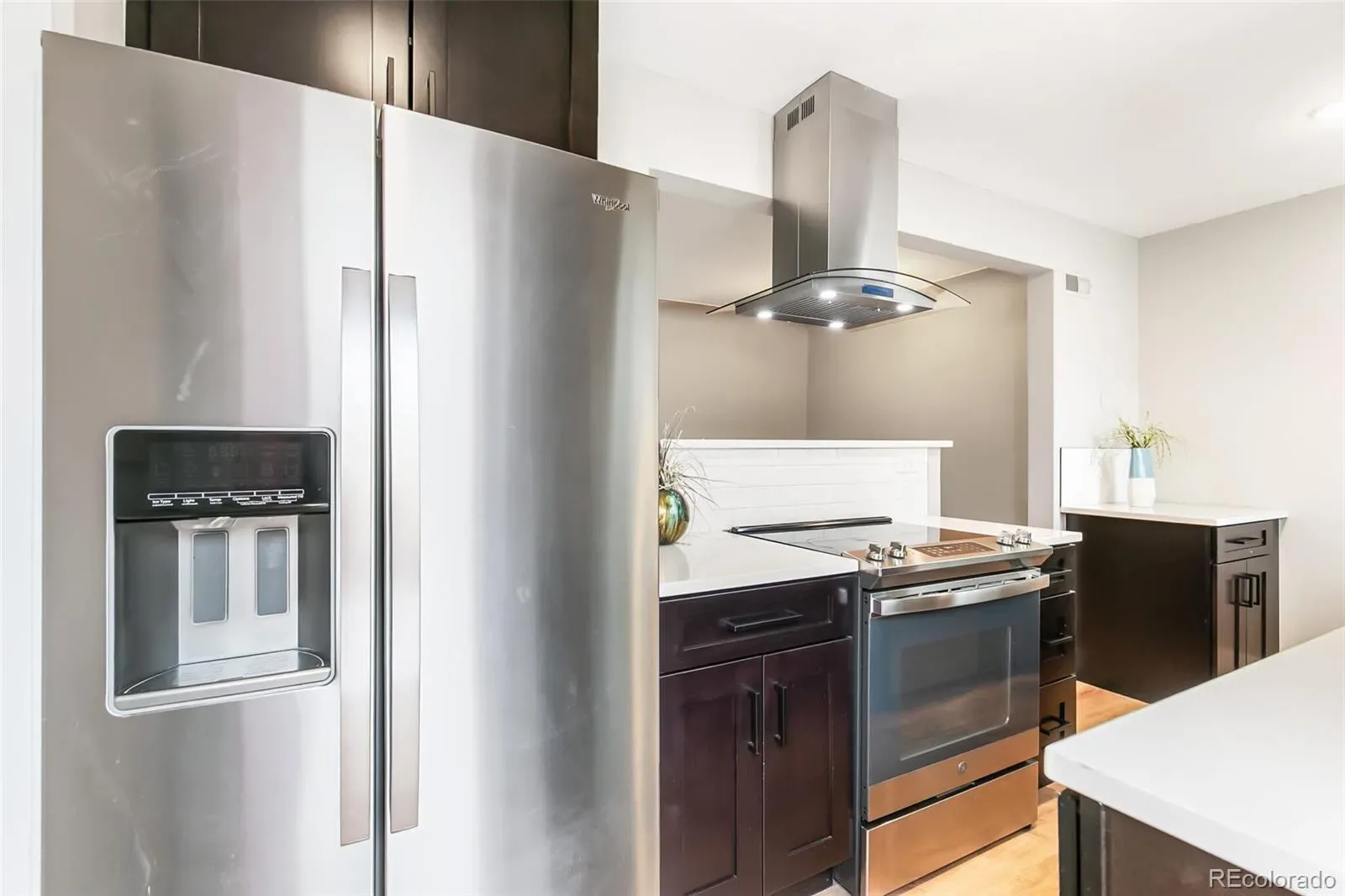 03282026000000 1600 14