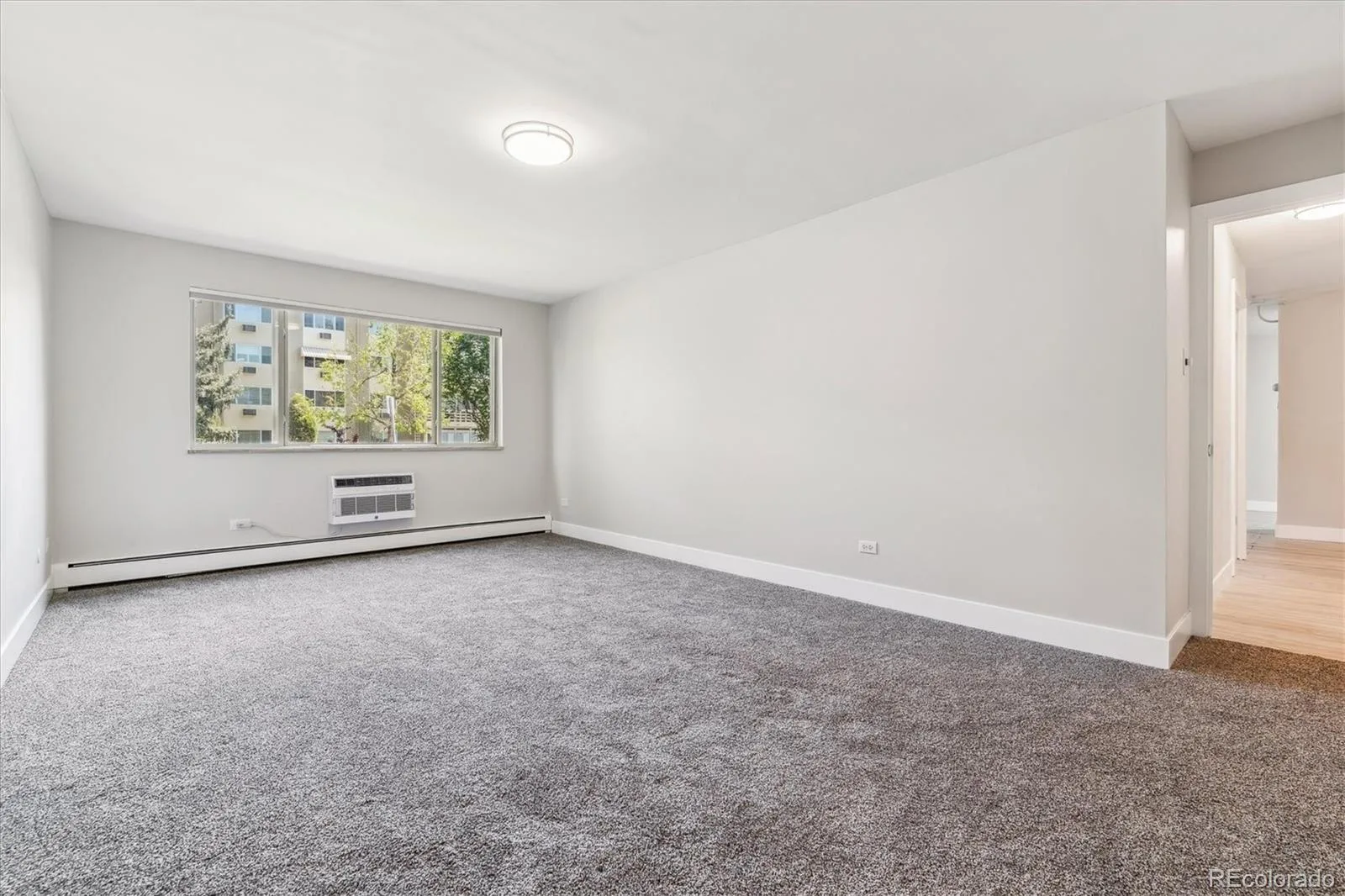 695 S Alton Way #5A Denver CO 80247 MLS #REC8834447 06132026063239 1600 21
