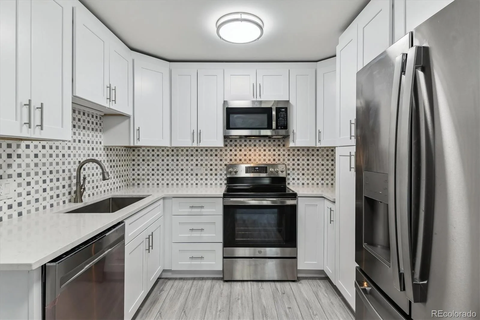 695 S Alton Way #5A Denver CO 80247 MLS #REC8834447 06132026063239 1600 33
