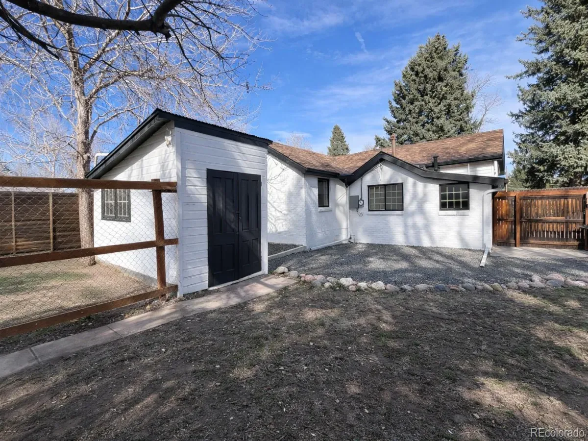 03242026004221 1200 16