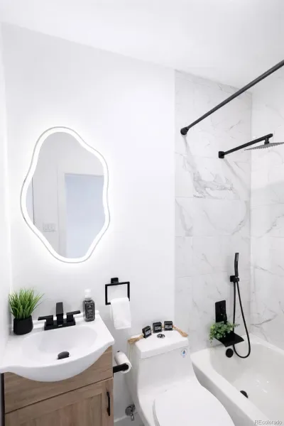 03242026004221 800 10