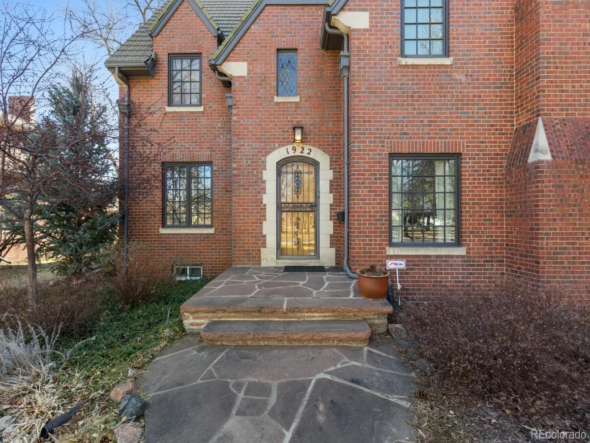 04092026214845 1200 33