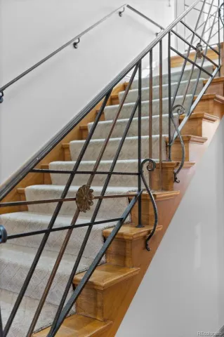 04092026214845 640 9