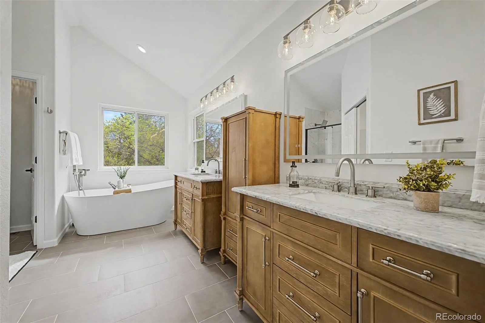 5532 S Lisbon Lane Centennial CO 80015 MLS #REC8836750 04182026022235 1600 25