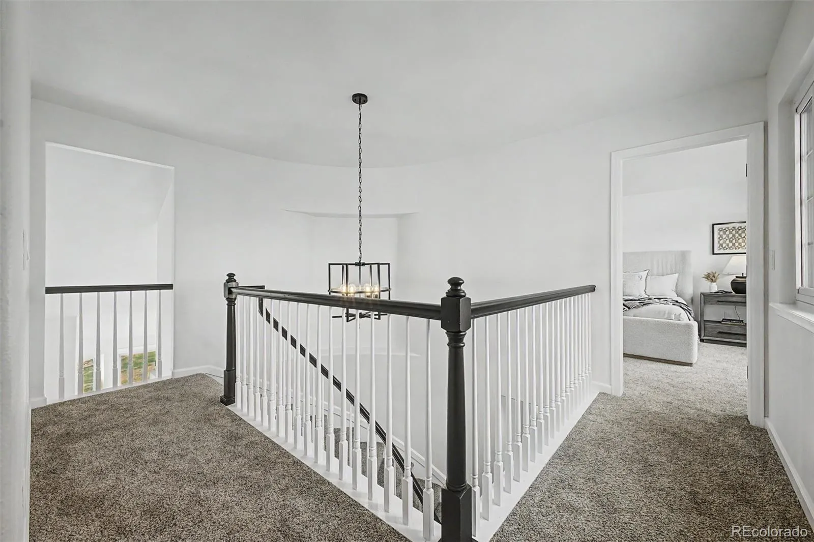 5532 S Lisbon Lane Centennial CO 80015 MLS #REC8836750 04182026022235 1600 39