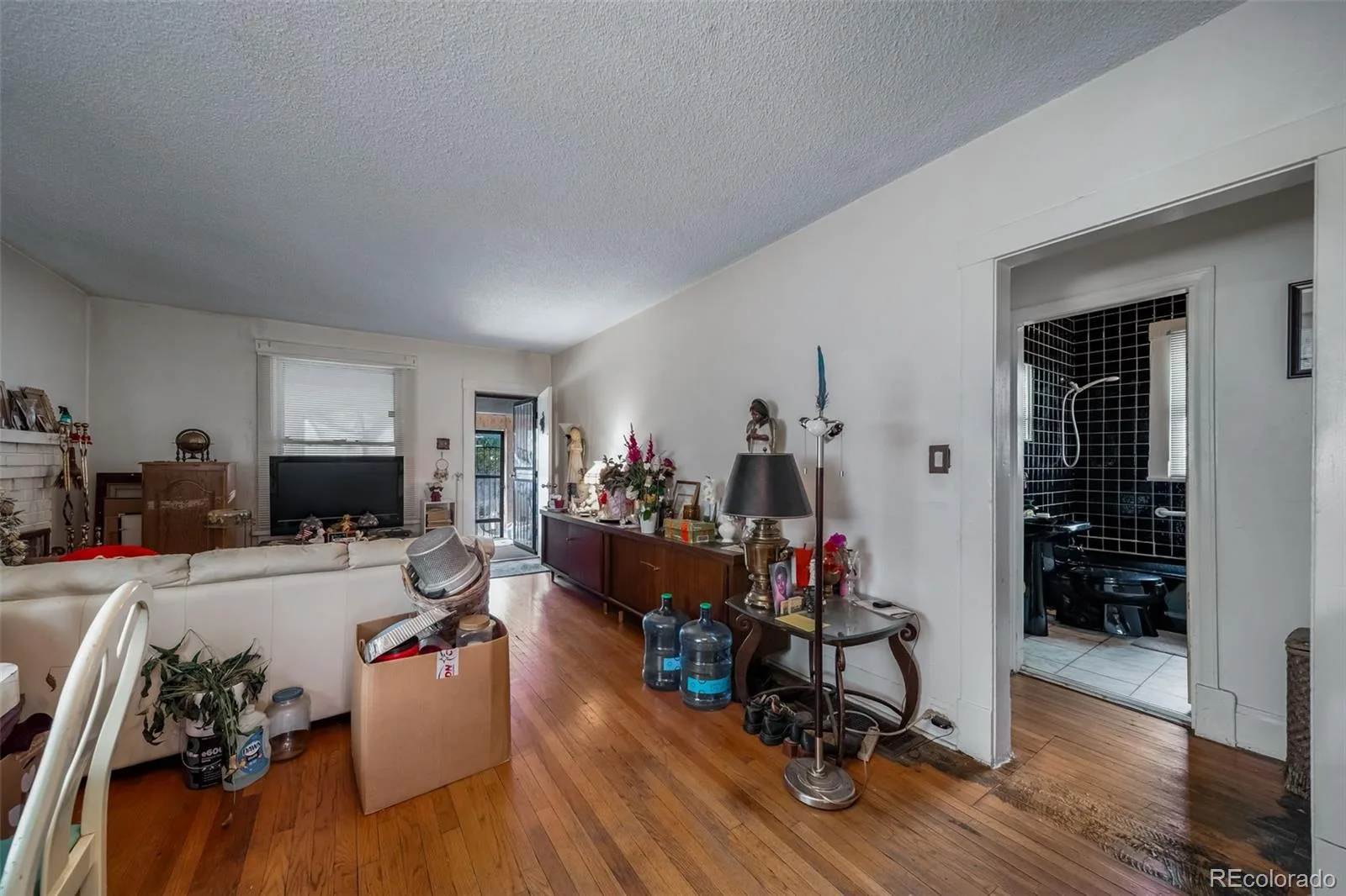 2678 Jasmine Street Denver CO 80207 | MLS #REC8837433 09222026215514 1600 13