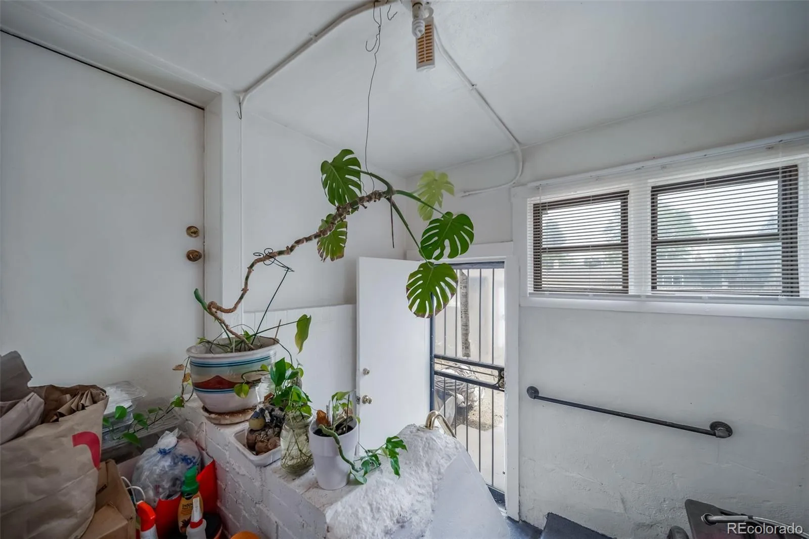 2678 Jasmine Street Denver CO 80207 | MLS #REC8837433 09222026215514 1600 21