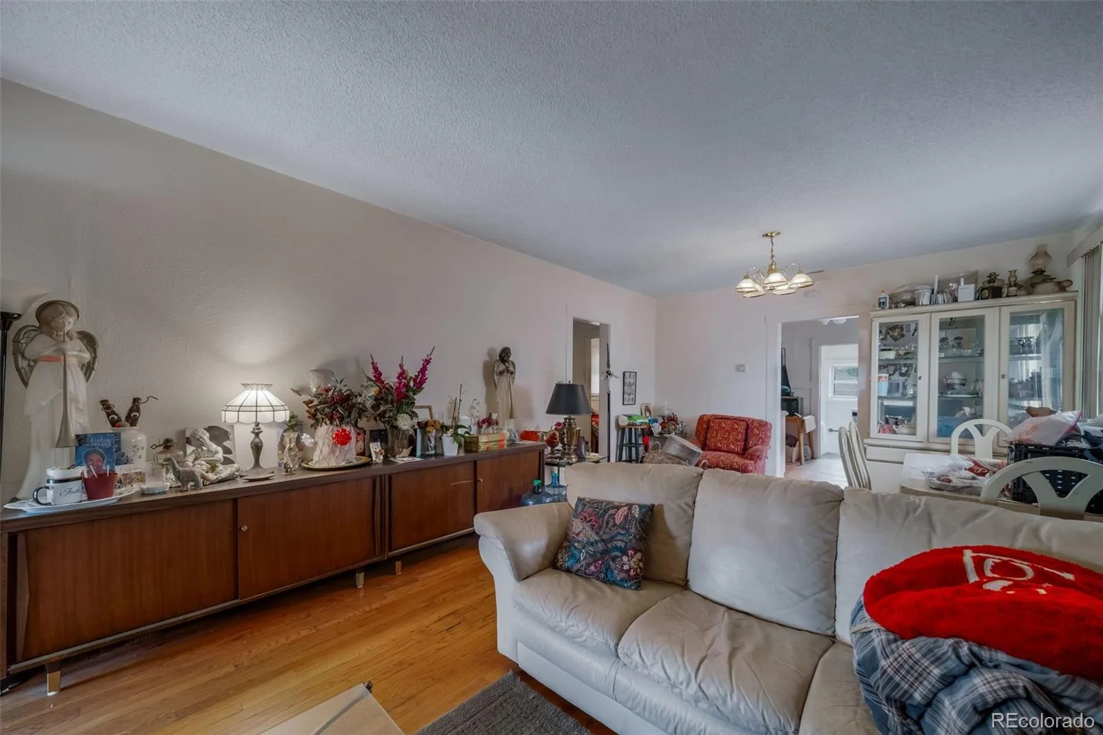 2678 Jasmine Street Denver CO 80207 | MLS #REC8837433 09222026215514 1600 9