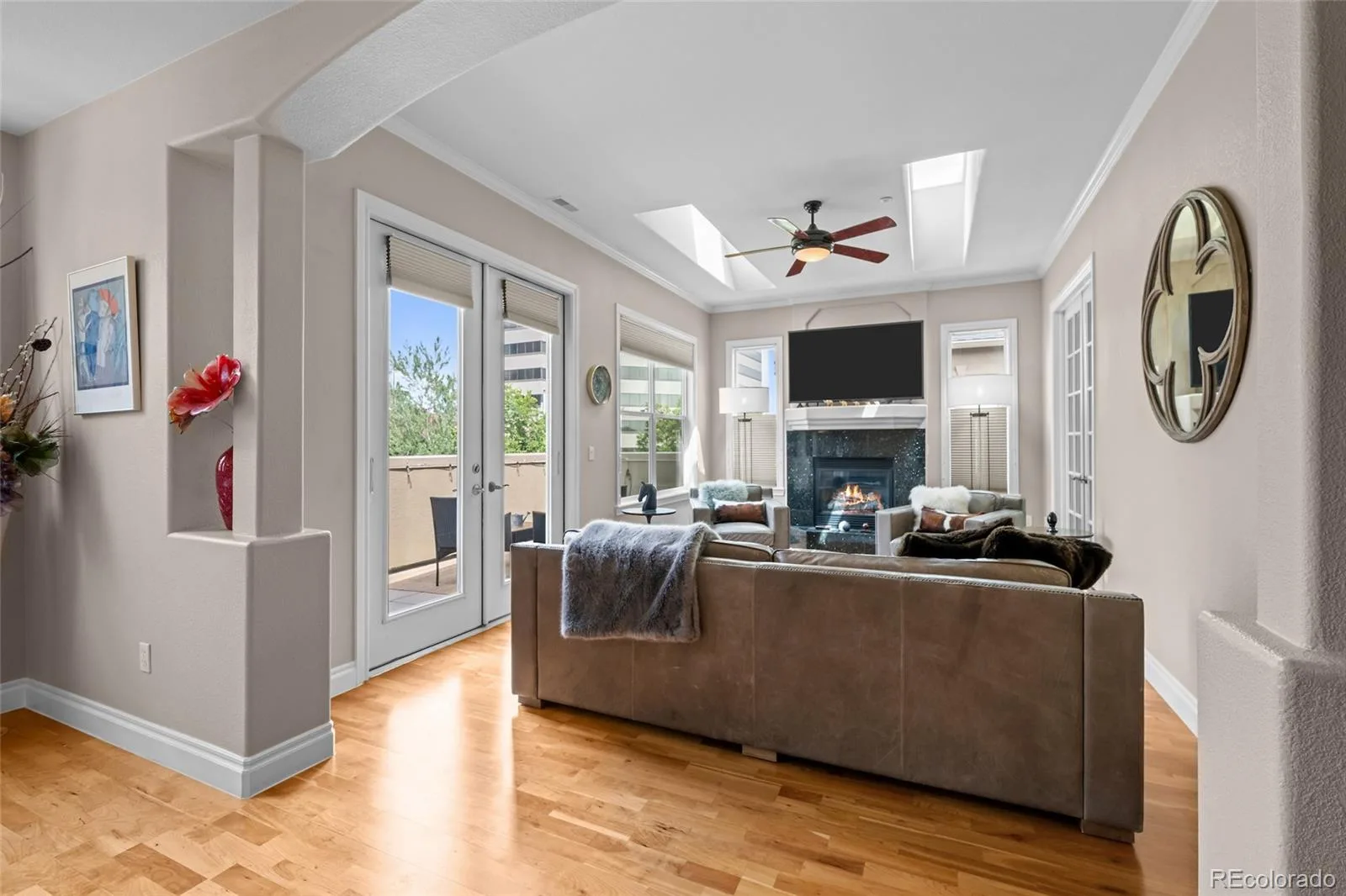 40 Madison Street #303 Denver CO 80206 | MLS #REC8837887 10032026001455 1600 21