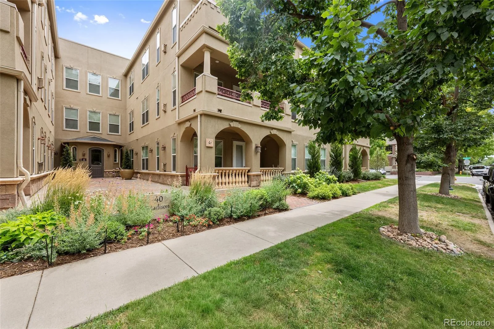 40 Madison Street #303 Denver CO 80206 | MLS #REC8837887 10032026001455 1600 29