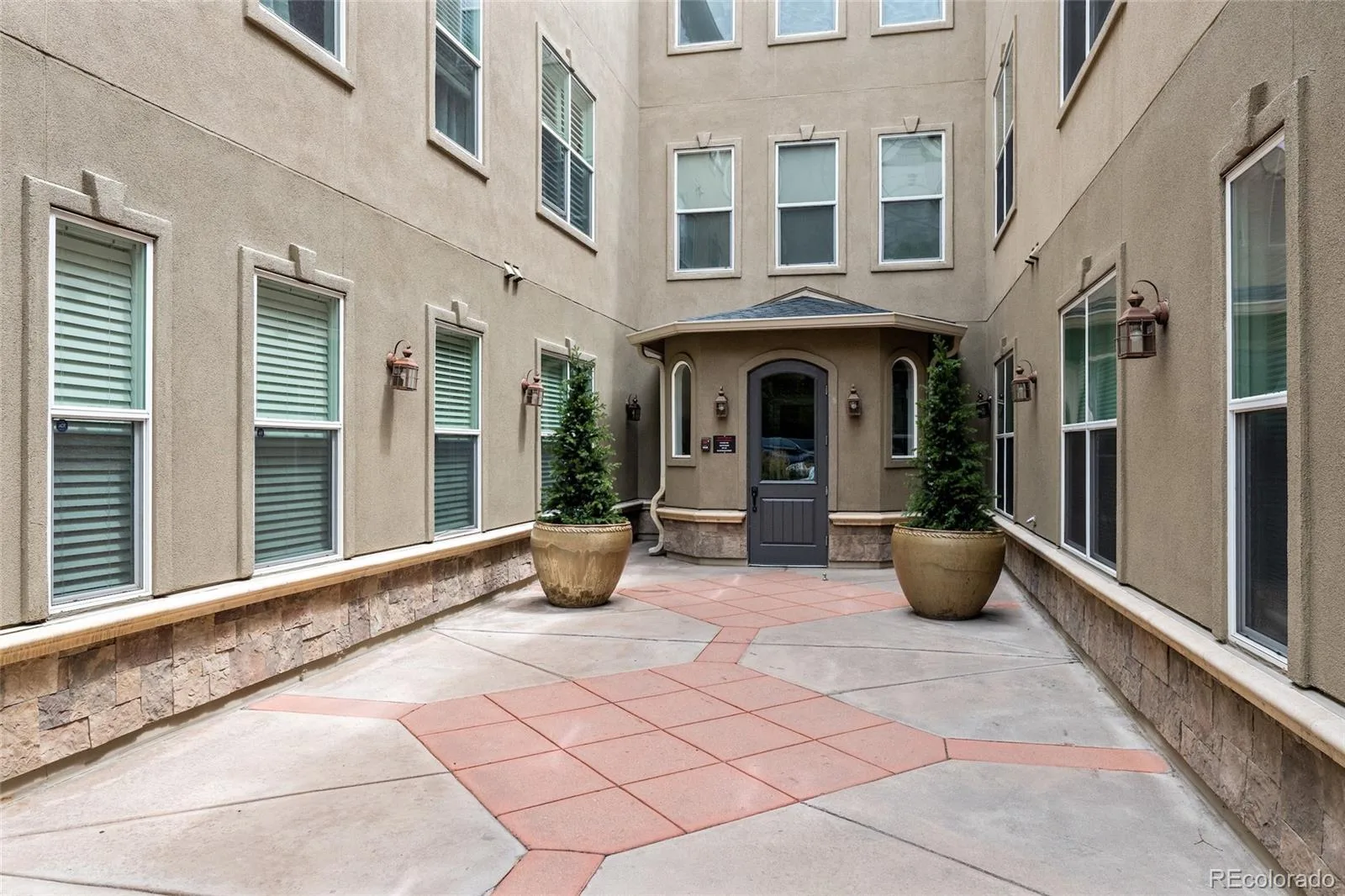 40 Madison Street #303 Denver CO 80206 | MLS #REC8837887 10032026001455 1600 30