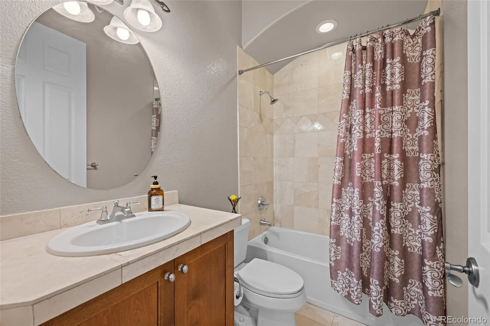 40 Madison Street #303 Denver CO 80206 | MLS #REC8837887 10032026001455 1600 4