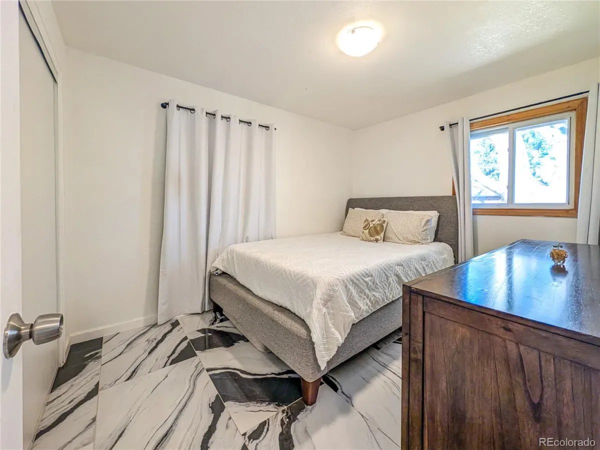 03282026010721 1200 20