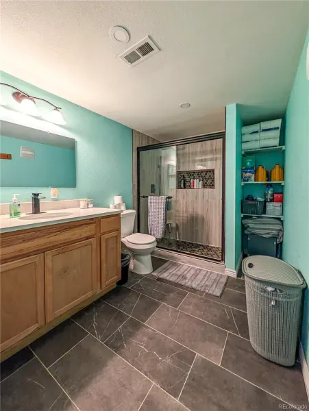 03282026010721 800 24