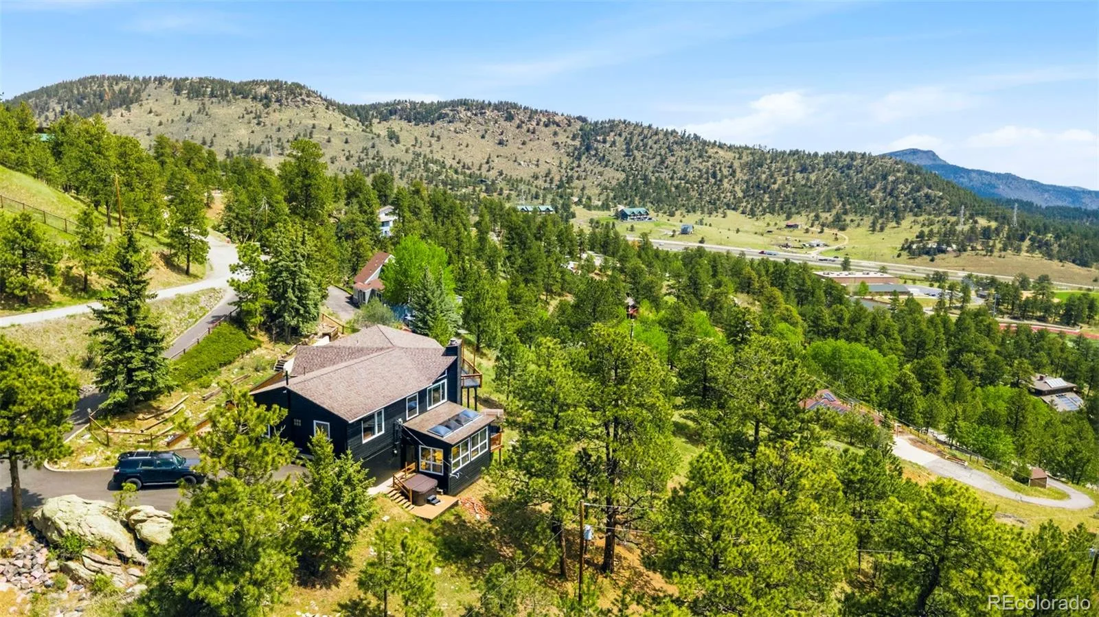 610 Meadow View Drive Evergreen CO 80439 | MLS #REC8838461 05312026184343 1600 43