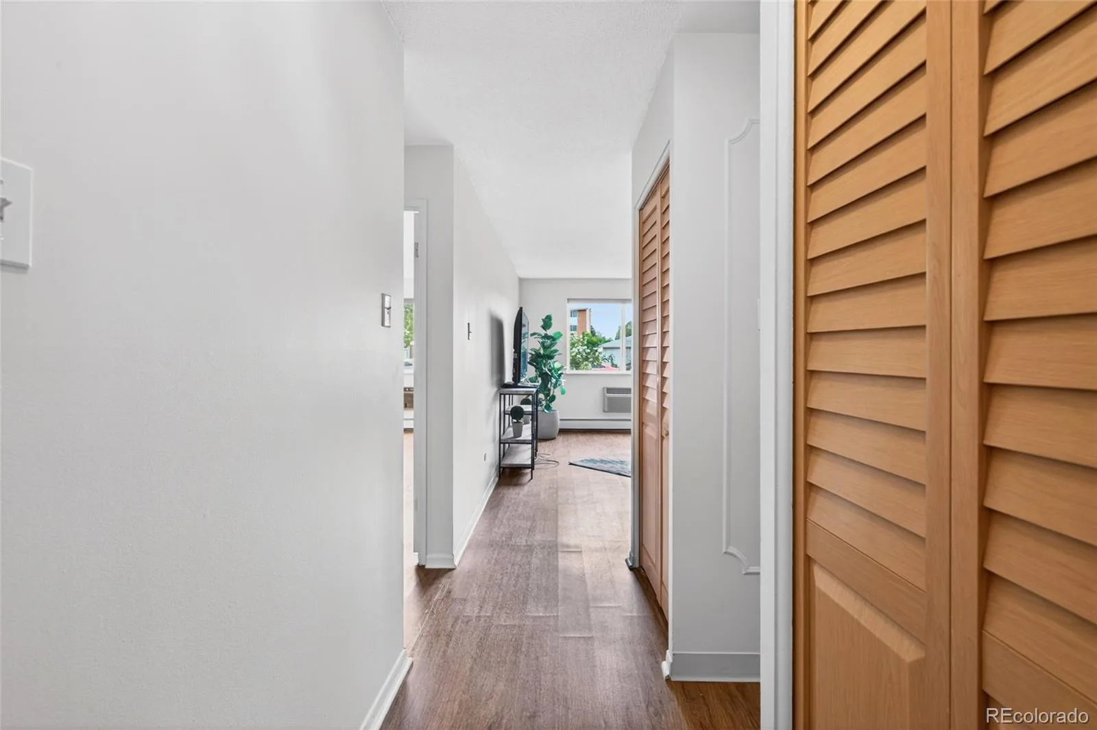 695 S Alton Way #9A Denver CO 80247 MLS #REC8838956 06132026172158 1600 30