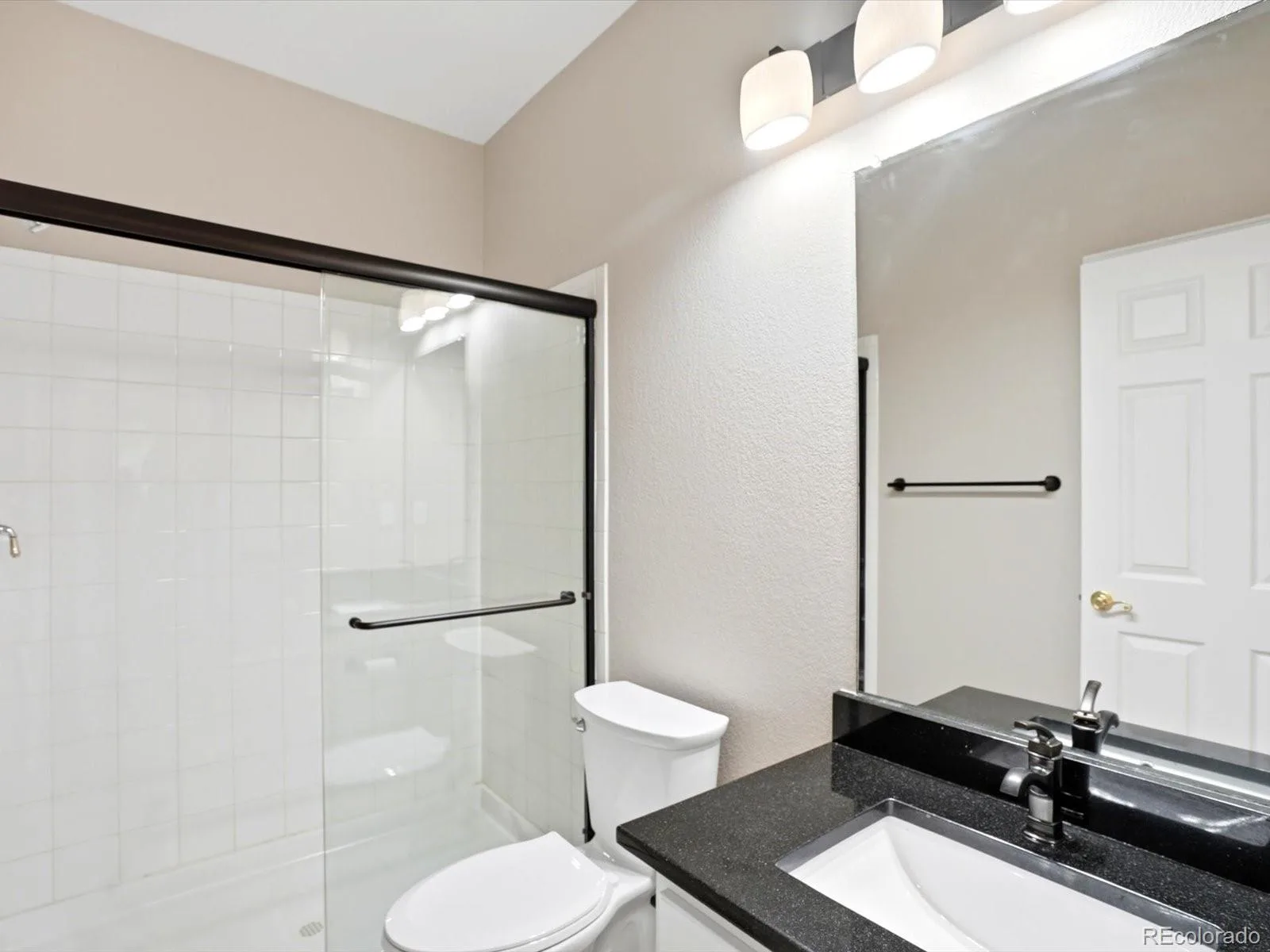 18740 E Progress Avenue Centennial CO 80015 MLS #REC8839493 06092026162733 1600 19