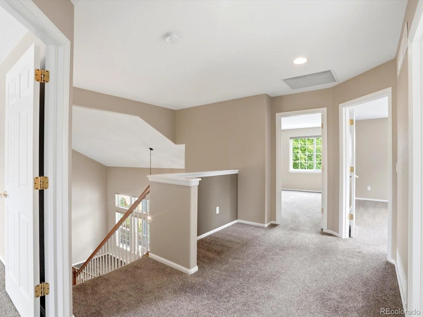 18740 E Progress Avenue Centennial CO 80015 MLS #REC8839493 06092026162733 1600 20