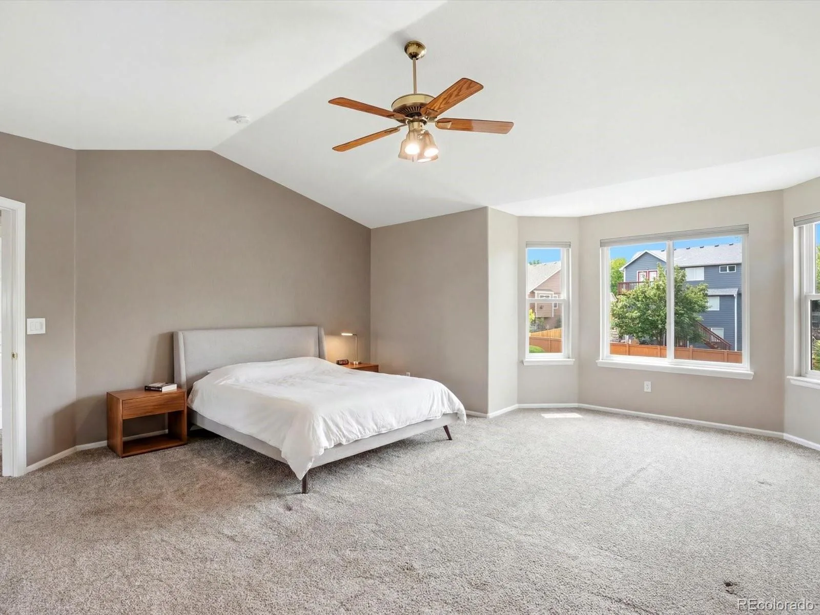 18740 E Progress Avenue Centennial CO 80015 MLS #REC8839493 06092026162733 1600 21
