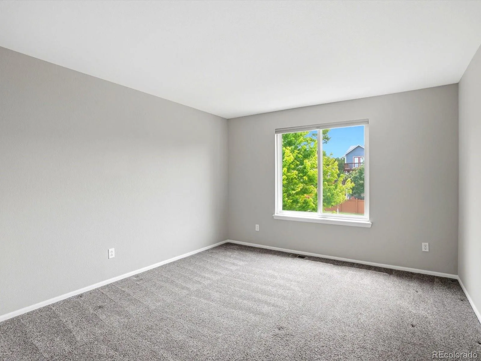 18740 E Progress Avenue Centennial CO 80015 MLS #REC8839493 06092026162733 1600 31