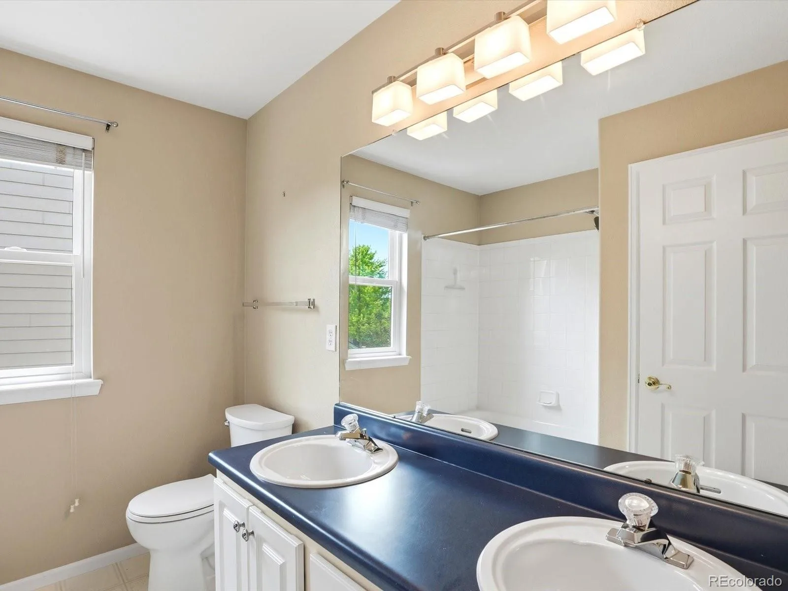 18740 E Progress Avenue Centennial CO 80015 MLS #REC8839493 06092026162733 1600 36
