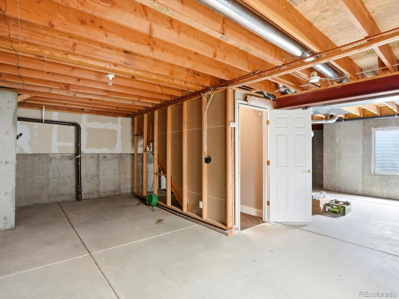 18740 E Progress Avenue Centennial CO 80015 MLS #REC8839493 06092026162733 1600 41