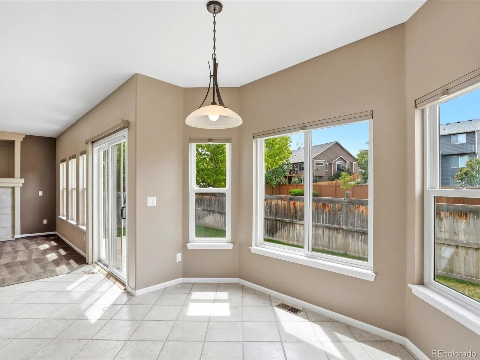 18740 E Progress Avenue Centennial CO 80015 MLS #REC8839493 06092026162733 1600 6