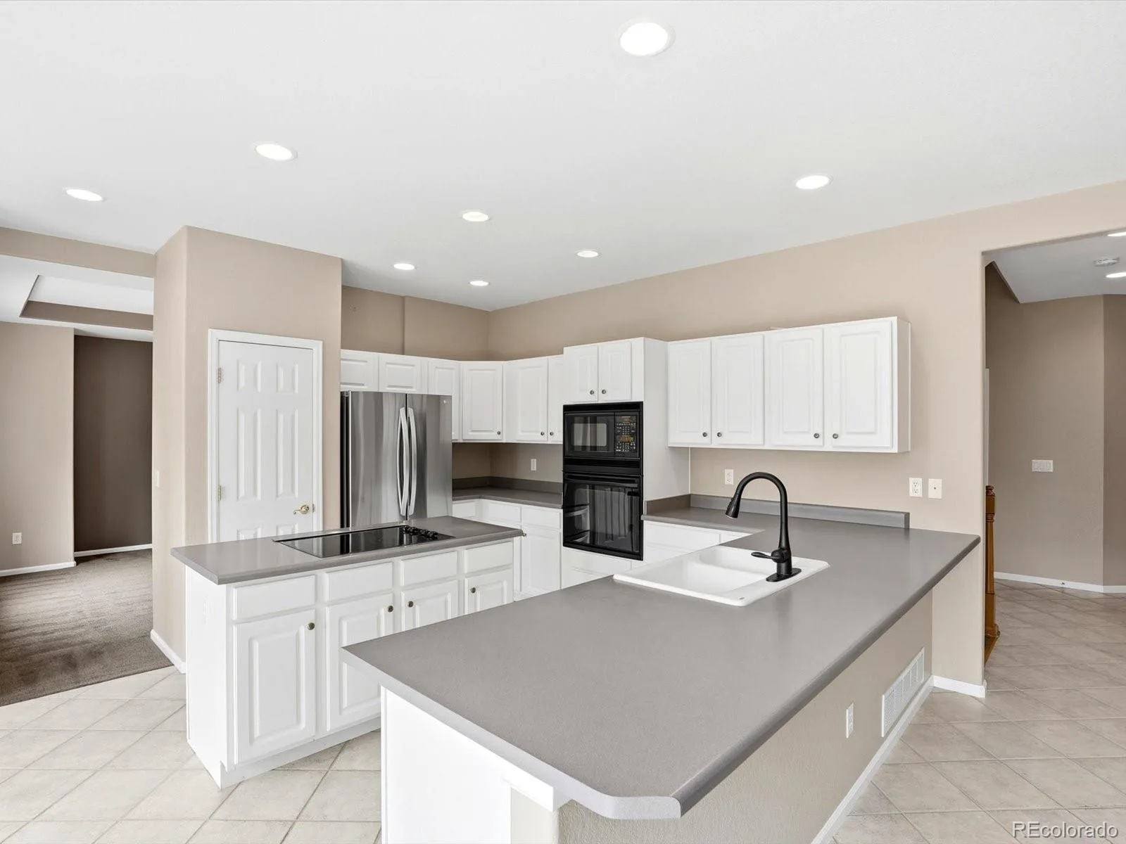 18740 E Progress Avenue Centennial CO 80015 MLS #REC8839493 06092026162733 1600 9