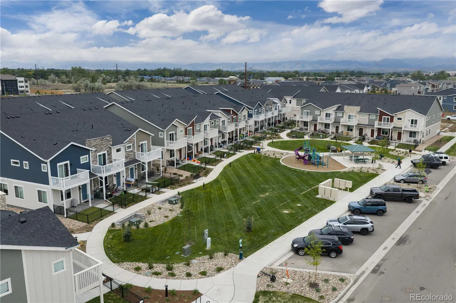 2836 S Flat Circle Longmont CO 80503 | MLS #REC8840093 05212026185658 1600 29