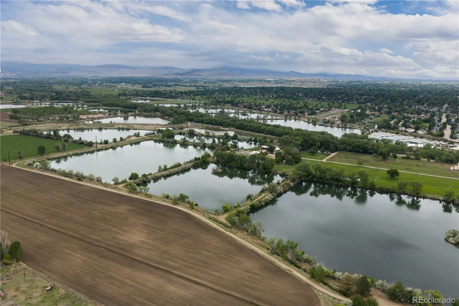 2836 S Flat Circle Longmont CO 80503 | MLS #REC8840093 05212026185658 1600 31