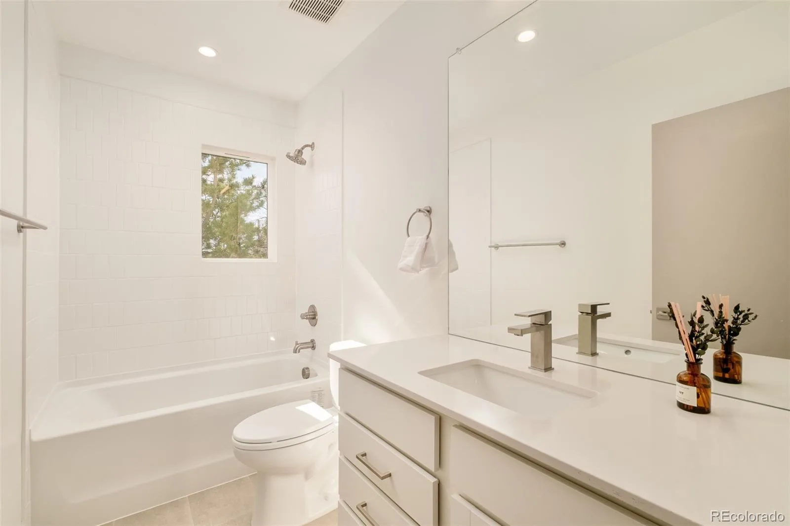 2349 S High Street Denver CO 80210 | MLS #REC8841575 07302026224826 1600 11