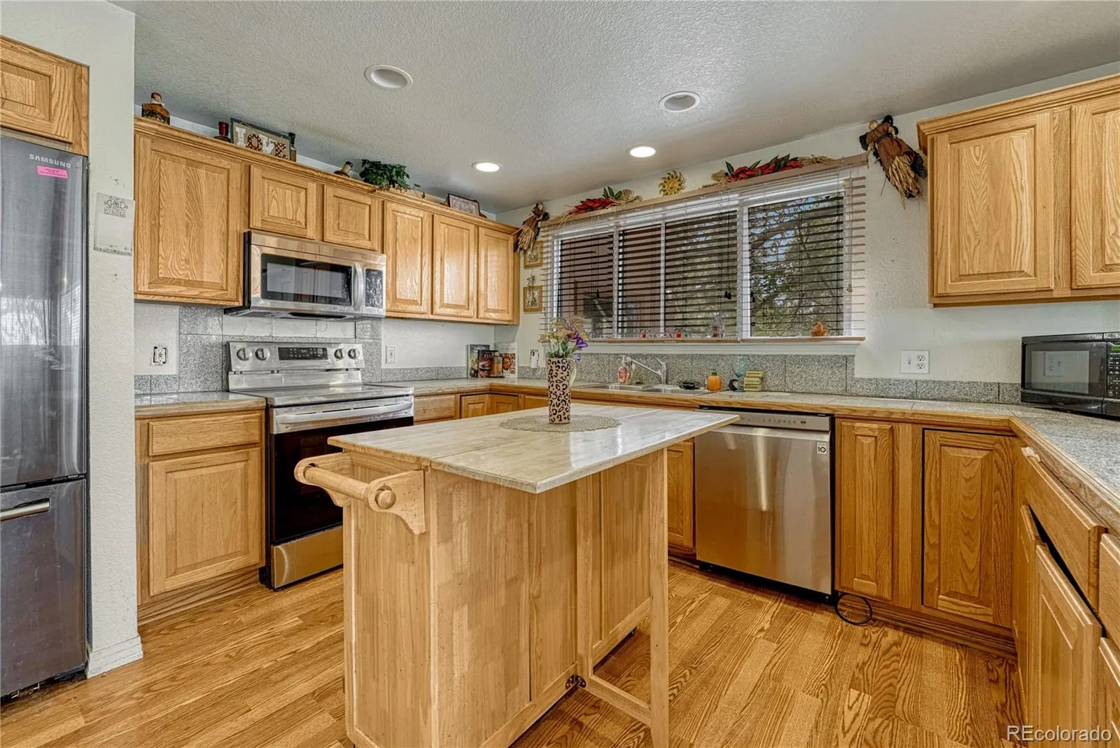 6541 Alpine. Drive Parker CO 80134 MLS #REC8842567 05232026100258 1600 9