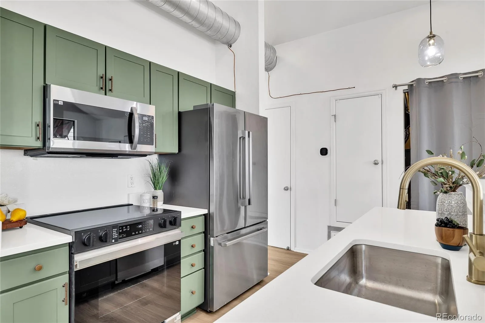 3082 Umatilla Street #B Denver CO 80211 | MLS #REC8842726 09232026134755 1600 19