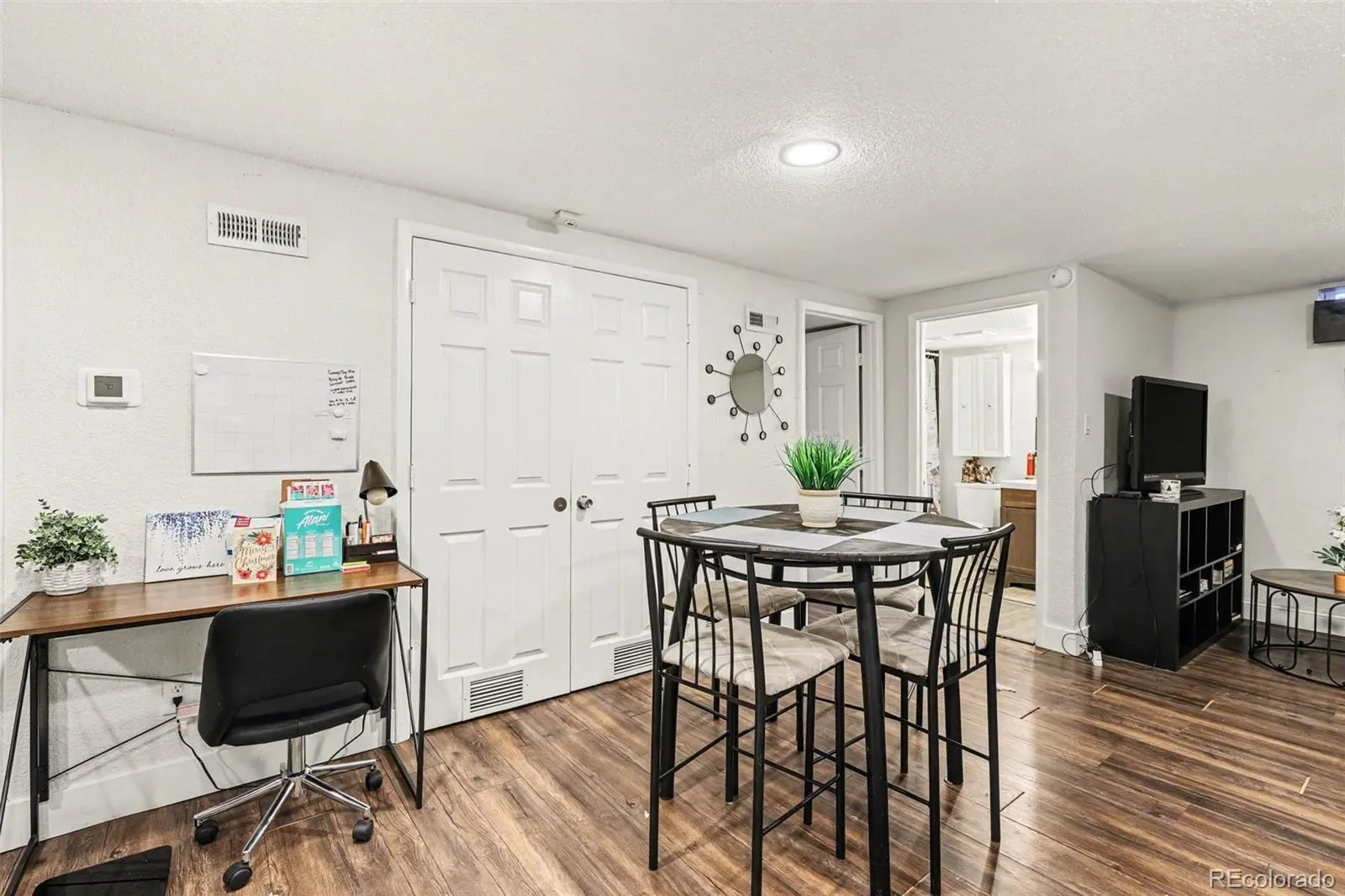 5136 W 9th Avenue Denver CO 80204 MLS #REC8846095 03082026171648 1600 22