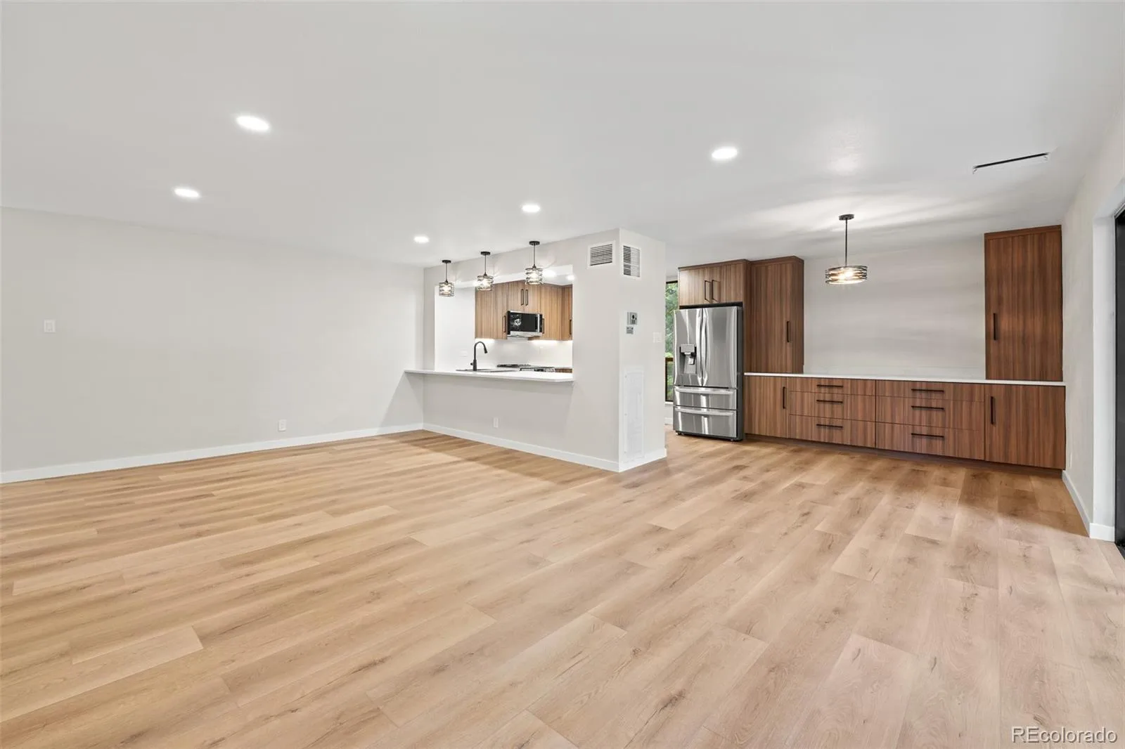 460 S Marion Parkway #254 #B Denver CO 80209 | MLS #REC8846221 10032026013435 1600 12