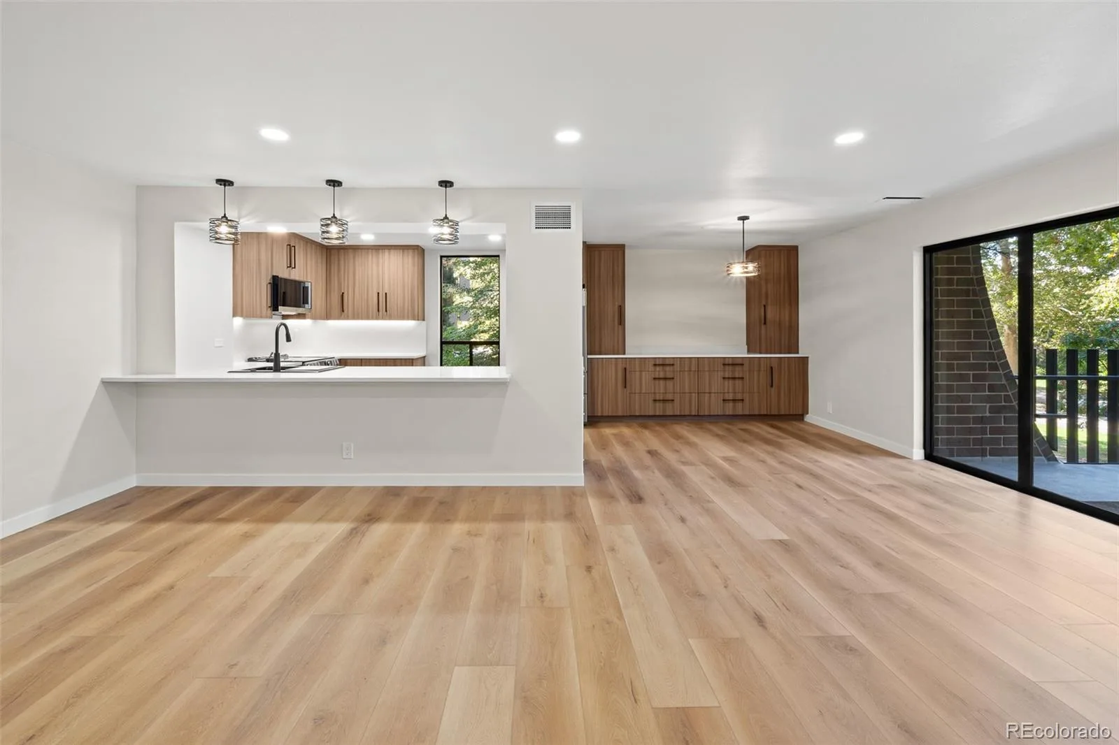 460 S Marion Parkway #254 #B Denver CO 80209 | MLS #REC8846221 10032026013435 1600 15