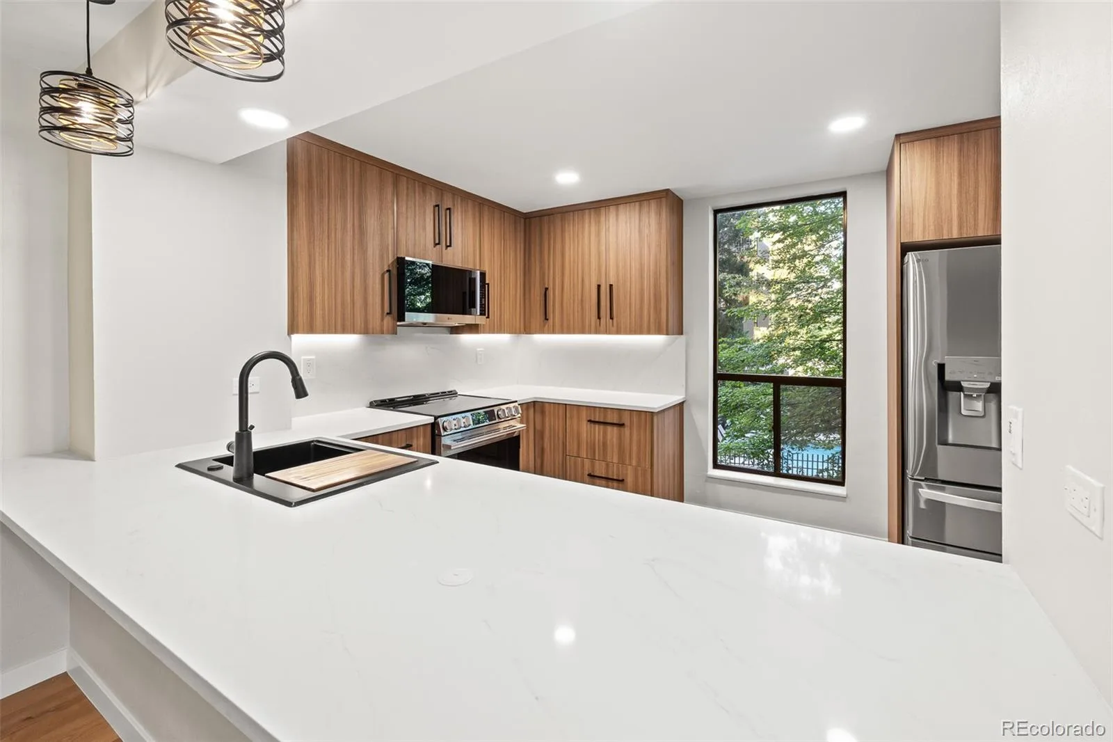 460 S Marion Parkway #254 #B Denver CO 80209 | MLS #REC8846221 10032026013435 1600 18