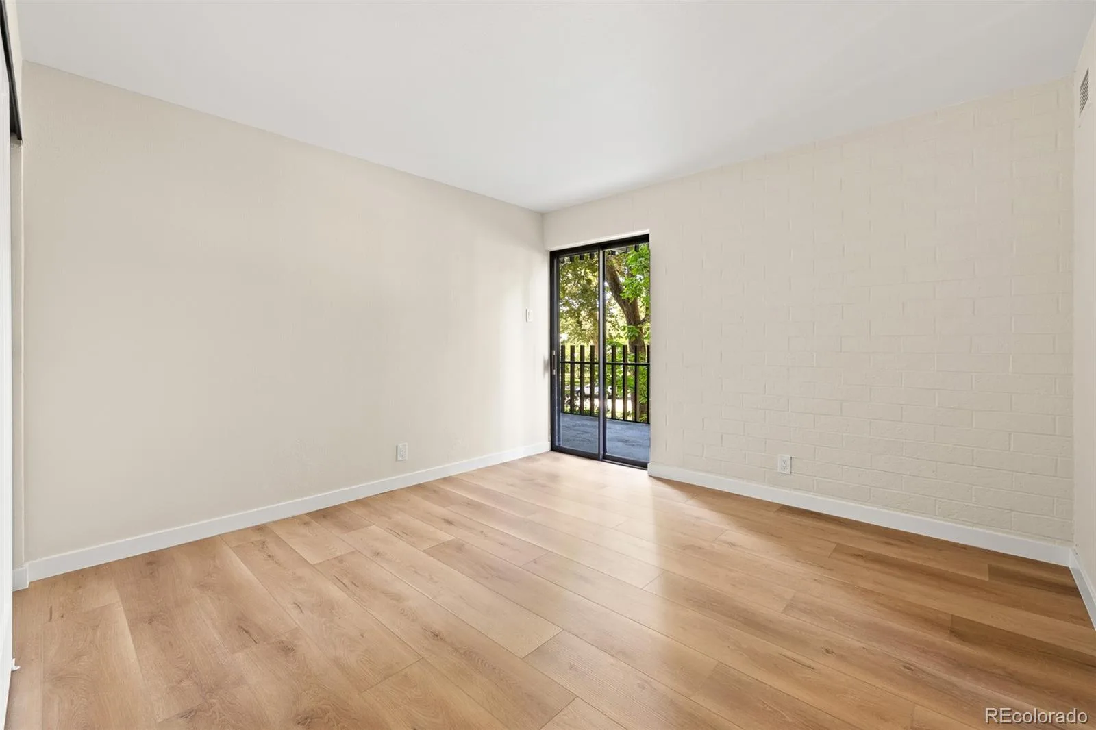 460 S Marion Parkway #254 #B Denver CO 80209 | MLS #REC8846221 10032026013435 1600 24