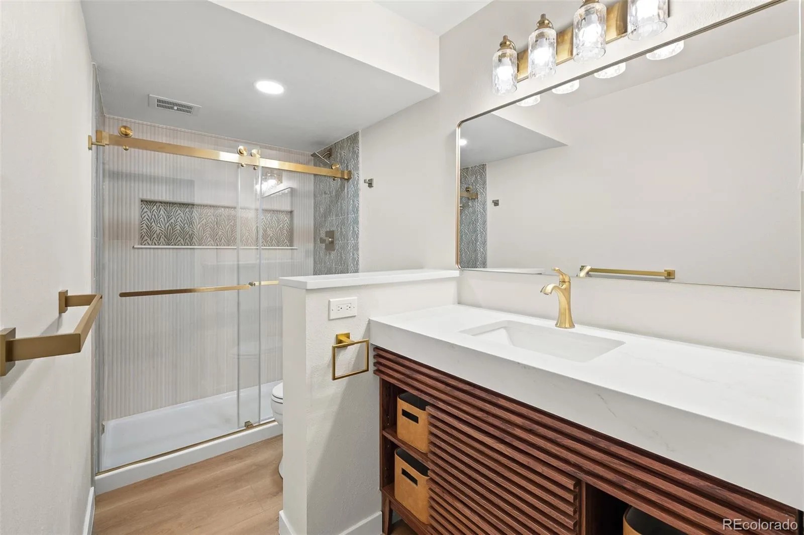 460 S Marion Parkway #254 #B Denver CO 80209 | MLS #REC8846221 10032026013435 1600 32