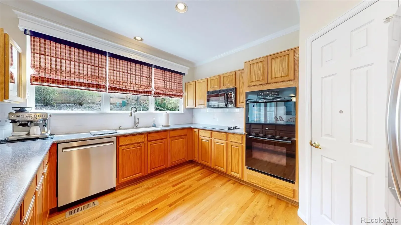 03282026011212 1600 10