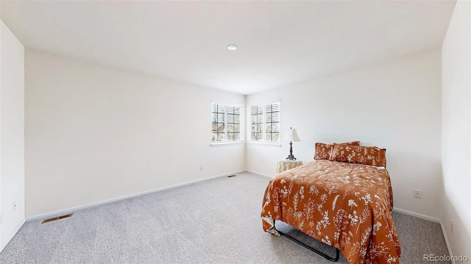 03282026011212 1600 17