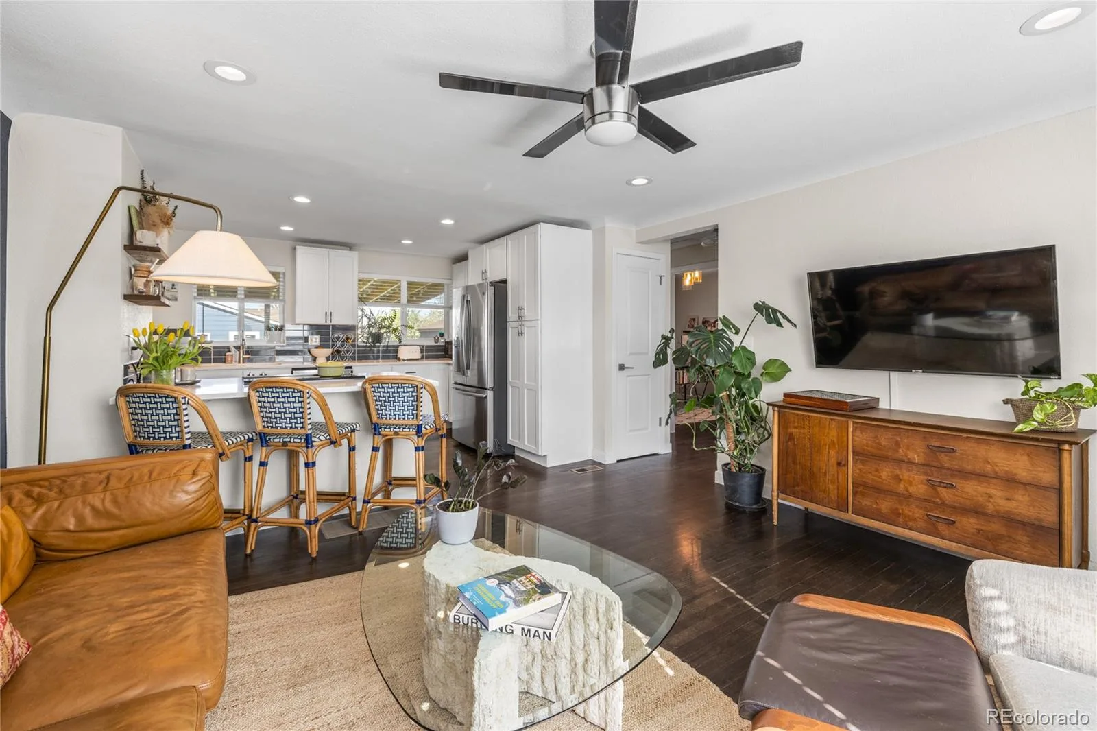 3011 Oneida Street Denver CO 80207 MLS #REC8847137 06252026142626 1600 4