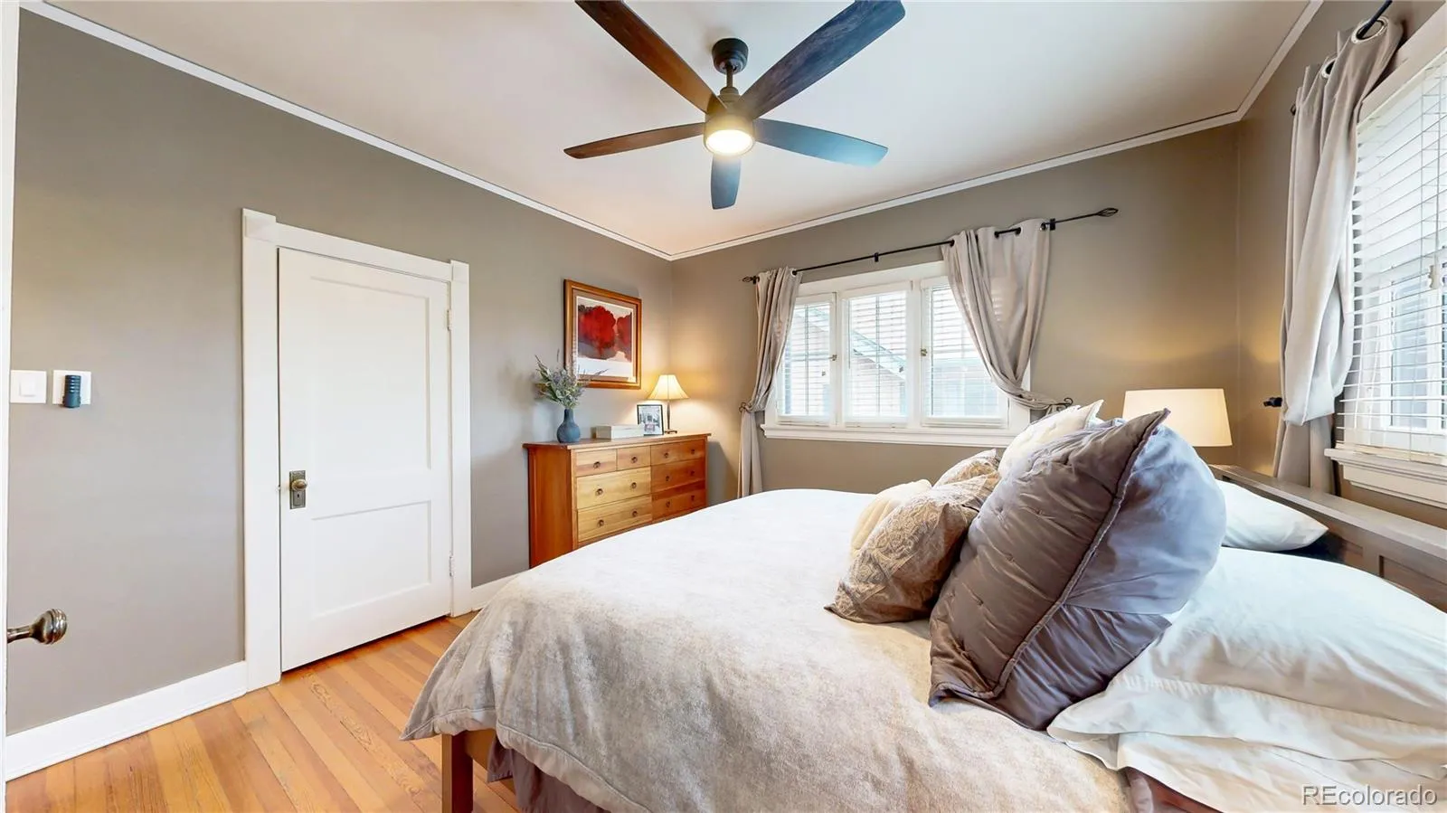 04032026222116 1600 14